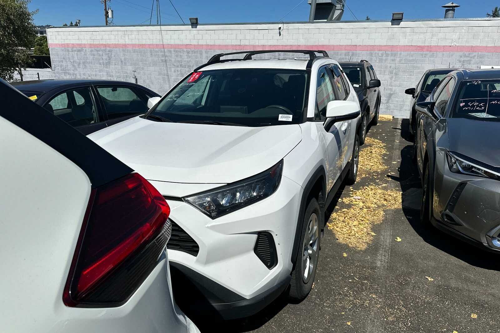 Used 2019 Toyota RAV4 LE with VIN 2T3K1RFV6KC032626 for sale in Walnut Creek, CA