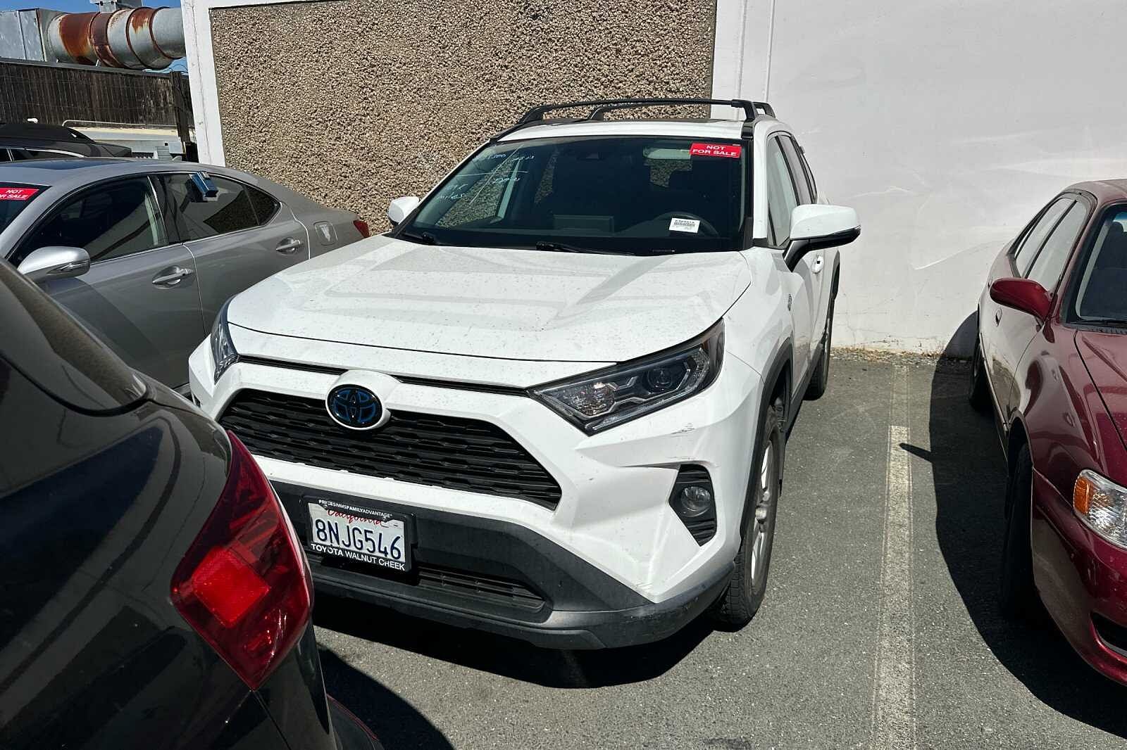 Used 2020 Toyota RAV4 XLE with VIN 2T3RWRFV9LW059335 for sale in Walnut Creek, CA