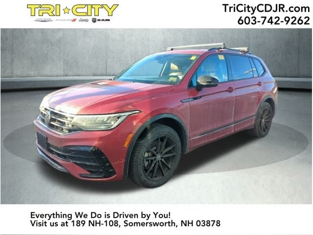 2024 Volkswagen Tiguan SE R-LINE BLACK's photo