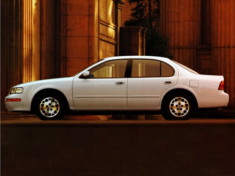 1 image of 1996 Nissan Maxima