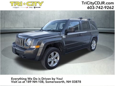 1 image of 2016 Jeep Patriot Latitude