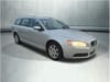7 thumbnail image of  2010 Volvo V70 3.2