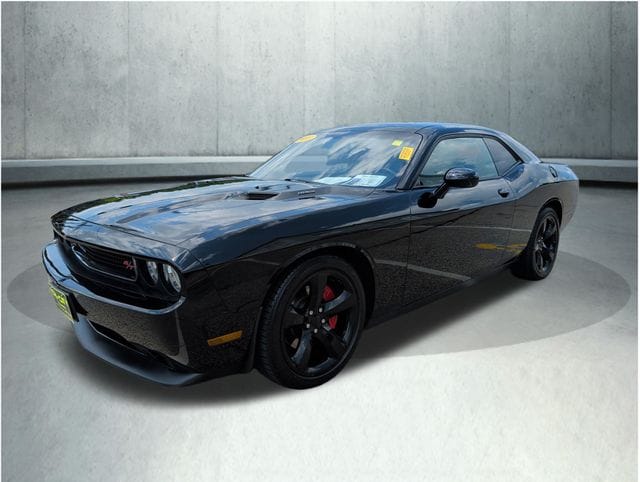 2013 Dodge Challenger R/T's photo