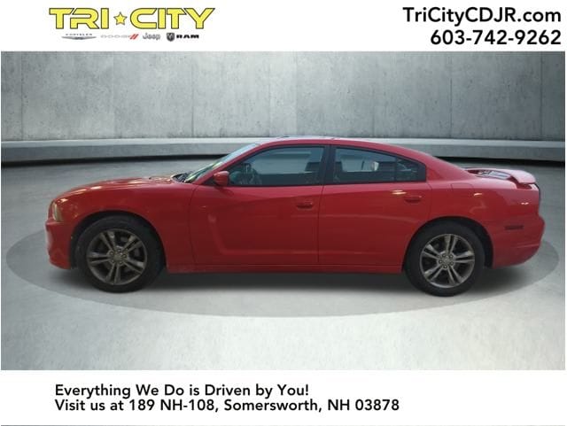 Used 2014 Dodge Charger SXT with VIN 2C3CDXJG7EH125039 for sale in Somersworth, NH