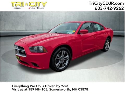 1 image of 2014 Dodge Charger SXT