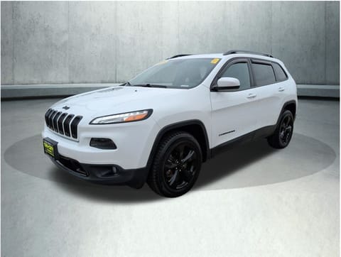 1 image of 2016 Jeep Cherokee Altitude