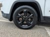 36 thumbnail image of  2016 Jeep Cherokee Altitude