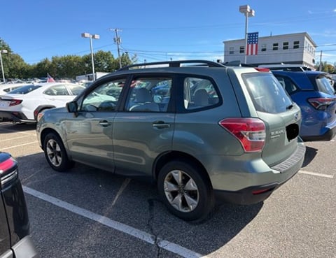 1 image of 2016 Subaru Forester 2.5i
