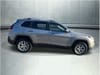6 thumbnail image of  2017 Jeep Cherokee Latitude