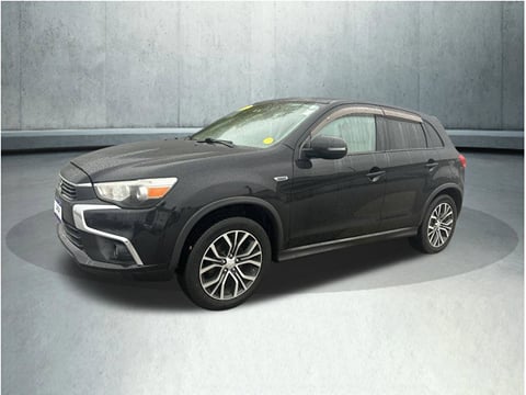 1 image of 2017 Mitsubishi Outlander Sport 2.0 ES