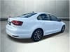 6 thumbnail image of  2017 Volkswagen Jetta 1.4T SE