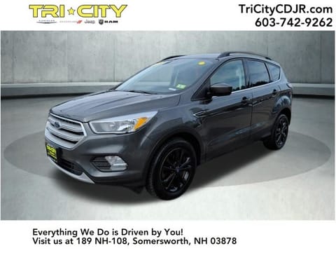 1 image of 2018 Ford Escape SE