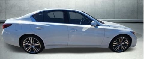 1 image of 2018 INFINITI Q50 3.0t LUXE