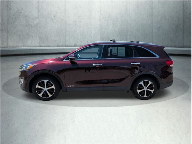 Used 2018 Kia Sorento EX with VIN 5XYPHDA50JG423102 for sale in Somersworth, NH