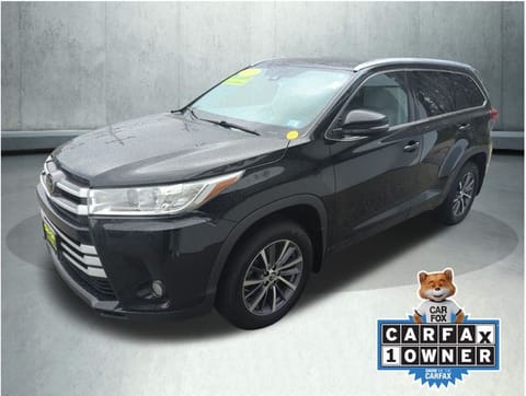 1 image of 2018 Toyota Highlander XLE