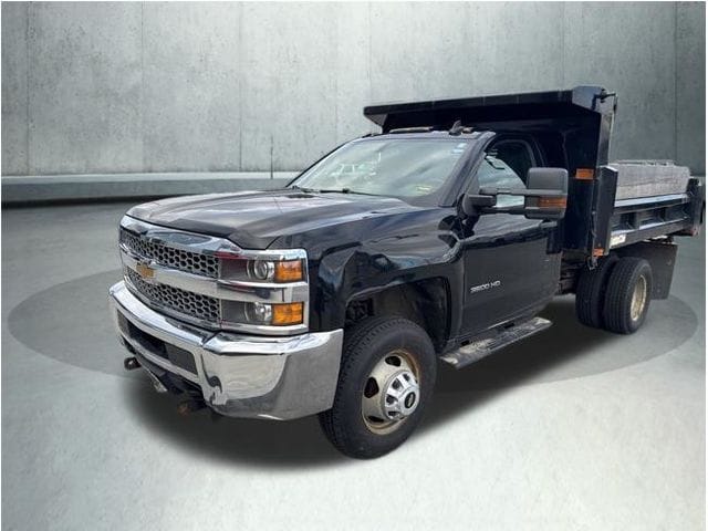 2019 Chevrolet Silverado HD WT 4WD Regular Cab 137.5" WB's photo