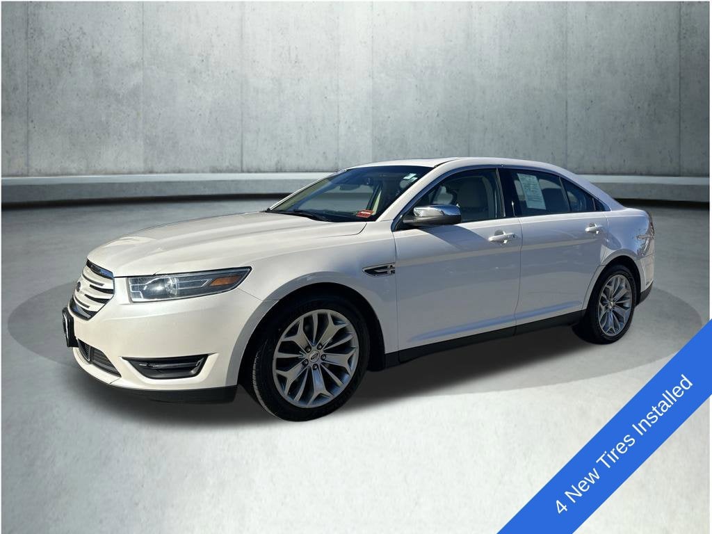 2019 Ford Taurus Limited