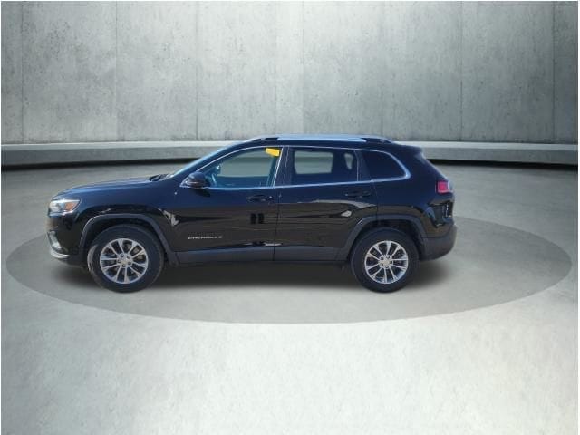 Used 2019 Jeep Cherokee Latitude Plus with VIN 1C4PJMLB6KD158595 for sale in Somersworth, NH