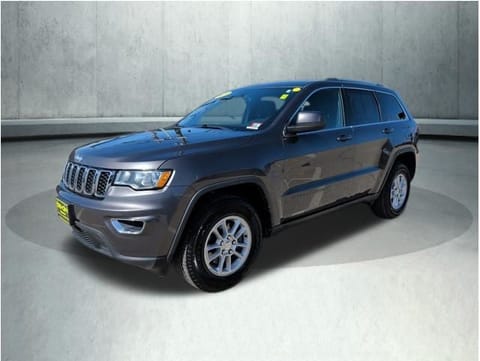 1 image of 2020 Jeep Grand Cherokee Laredo E
