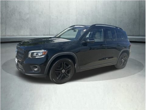 1 image of 2020 Mercedes-Benz GLB GLB 250
