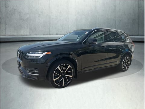 1 image of 2021 Volvo XC90 T6 Momentum