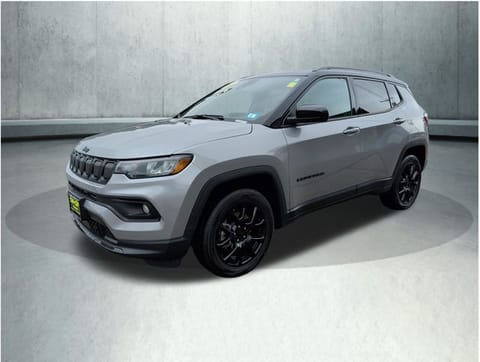 1 image of 2022 Jeep Compass Altitude