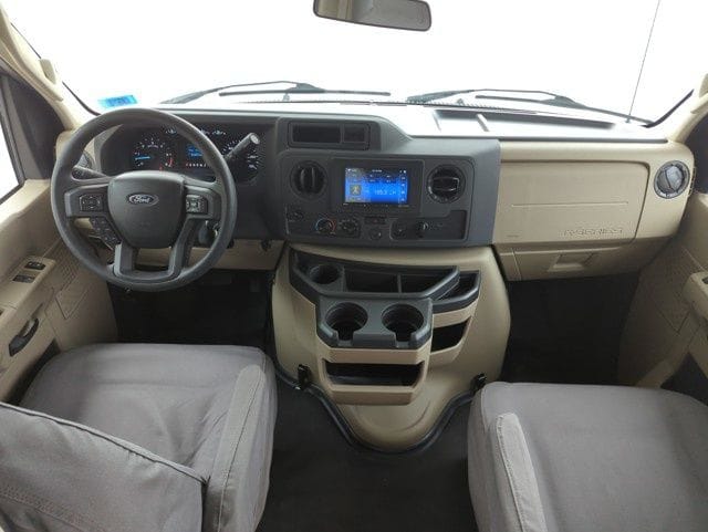2023 Ford E-Series Cutaway Base - Photo 23