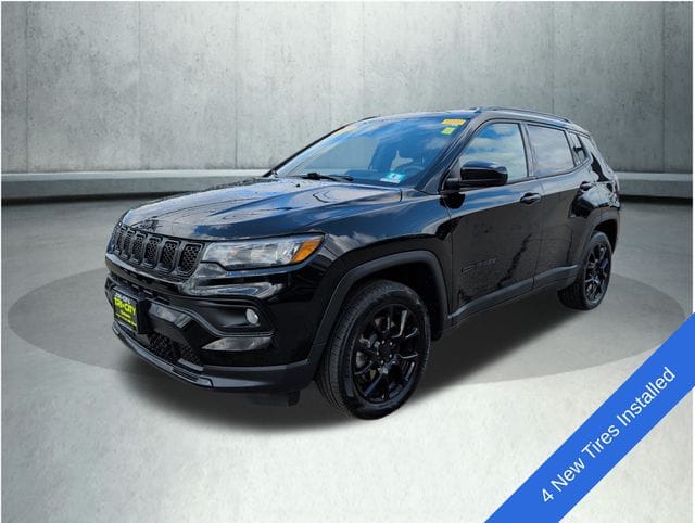 2023 Jeep Compass Altitude