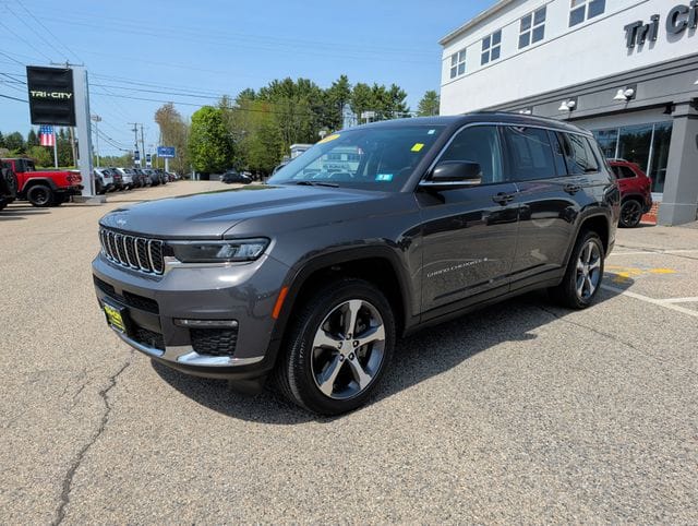 2023 Jeep Grand Cherokee L Limited 4x4's photo