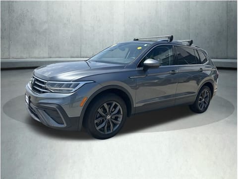 1 image of 2023 Volkswagen Tiguan 2.0T SE