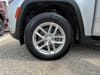 31 thumbnail image of  2024 Jeep Grand Cherokee L Laredo