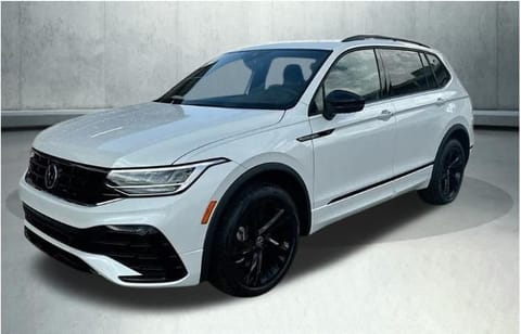 1 image of 2024 Volkswagen Tiguan 2.0T SE R-Line Black