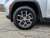 35 thumbnail image of  2025 Jeep Grand Cherokee Limited