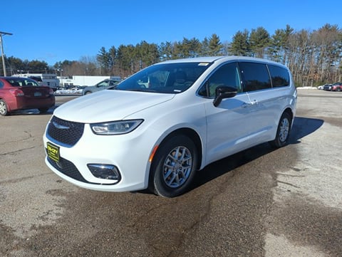 1 image of 2026 Chrysler Pacifica Select