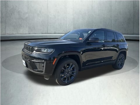 1 image of 2026 Jeep Grand Cherokee