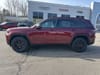 2 thumbnail image of  2026 Jeep Grand Cherokee Laredo