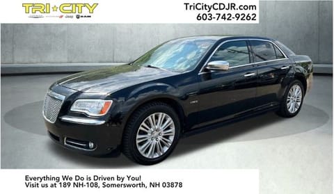 1 image of 2014 Chrysler 300 Base