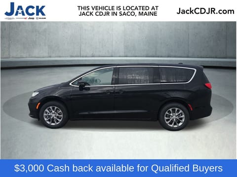 1 image of 2026 Chrysler Pacifica Limited