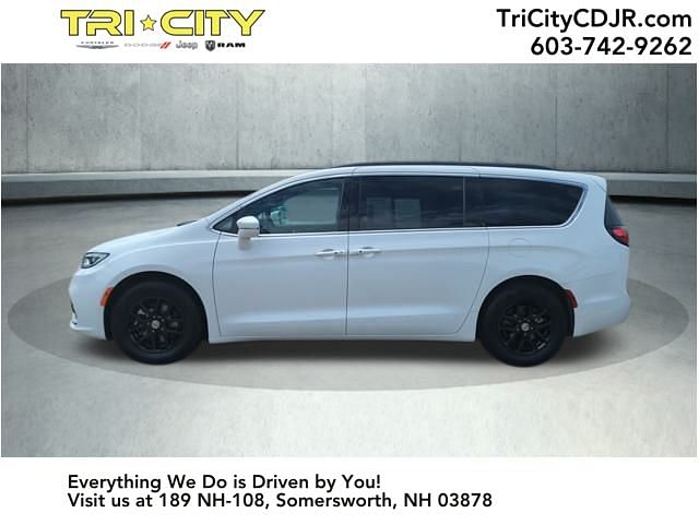 2C4RC1FG4NR135732