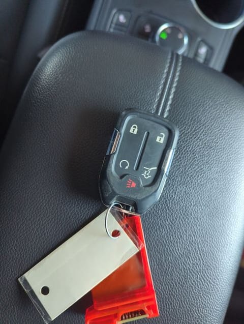 2023 Gmc Terrain SLT photo 2