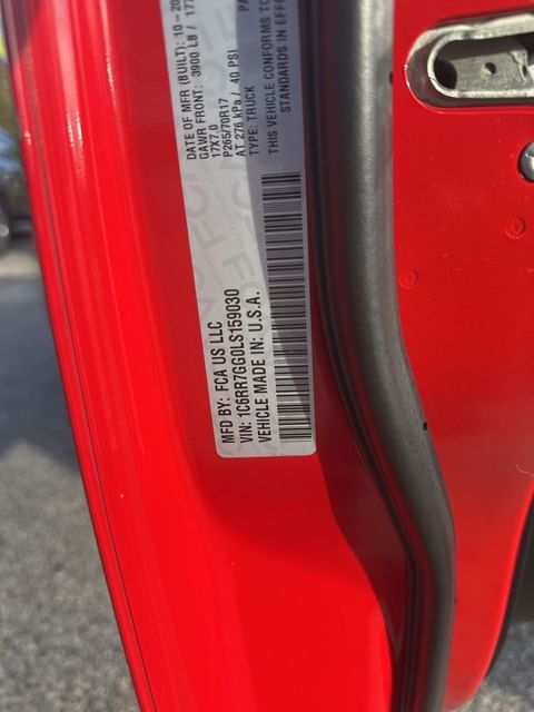 2020 Ram 1500 Classic SLT photo 2