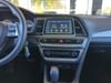 23 thumbnail image of  2019 Hyundai Sonata SE