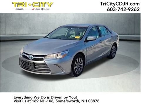 1 image of 2017 Toyota Camry XLE HYBRID