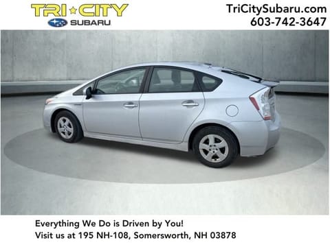 1 image of 2010 Toyota Prius III