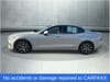 2 thumbnail image of  2020 Volvo S60 T6 Momentum