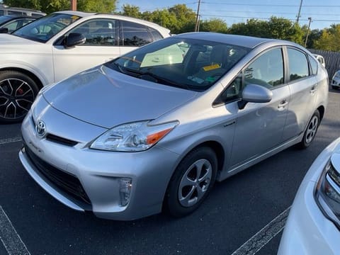 1 image of 2012 Toyota Prius Two