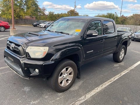 1 image of 2013 Toyota Tacoma Base