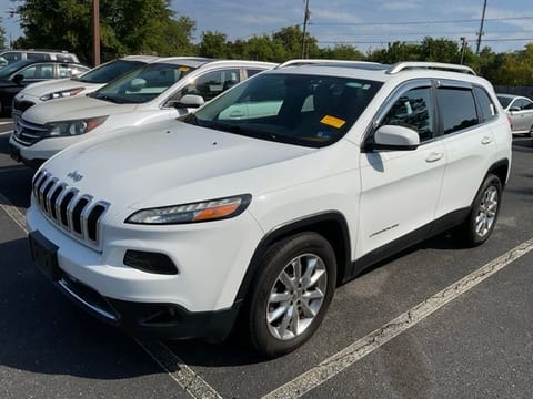 1 image of 2016 Jeep Cherokee Limited
