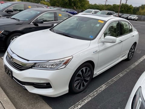1 image of 2017 Honda Accord Hybrid Touring