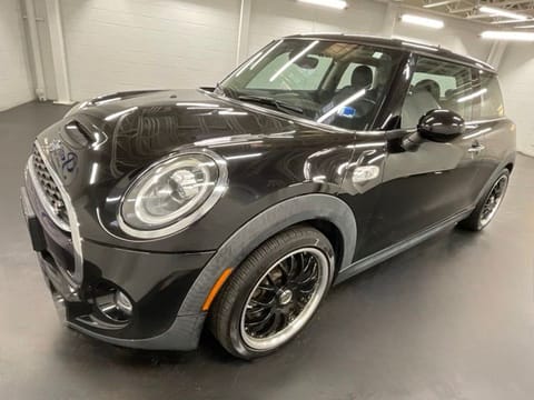 1 image of 2019 MINI Cooper S